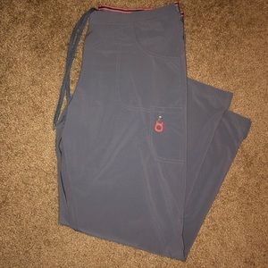 Petite L Gray Lynx scrub pants